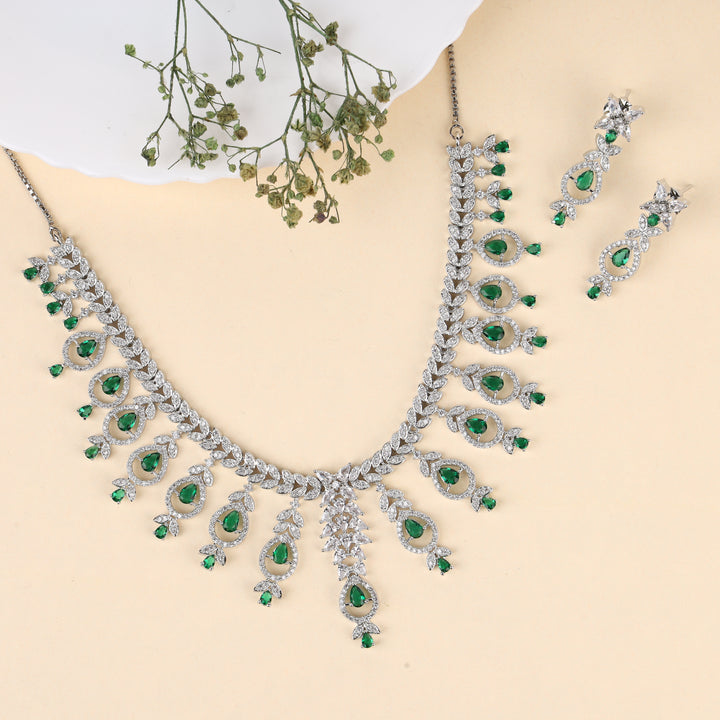 Exclusive Zircon Necklace Set