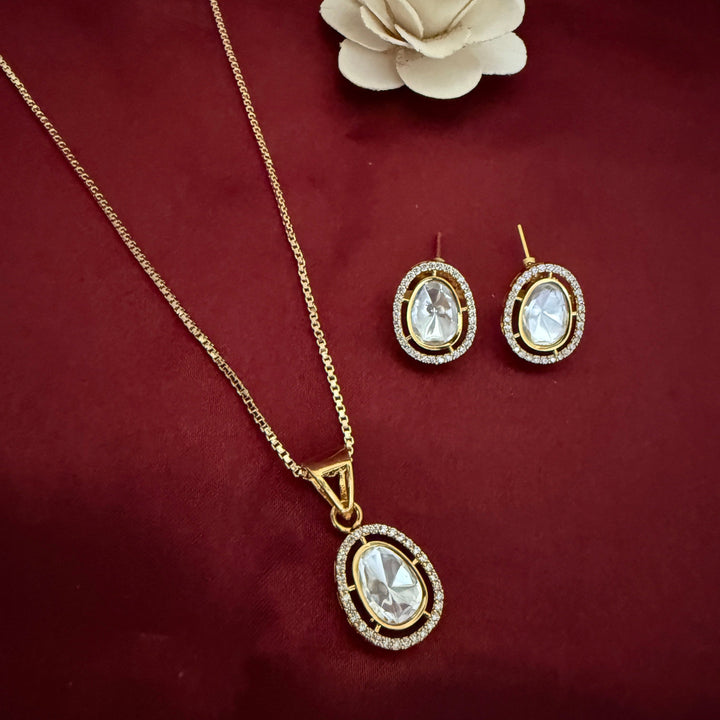 Kundan Polki Pendant Set