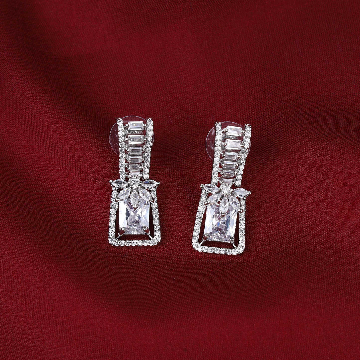 Americon Diamond Beautiful Earrings