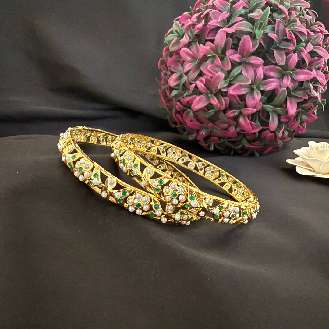Gold Plated Jadau Bangle