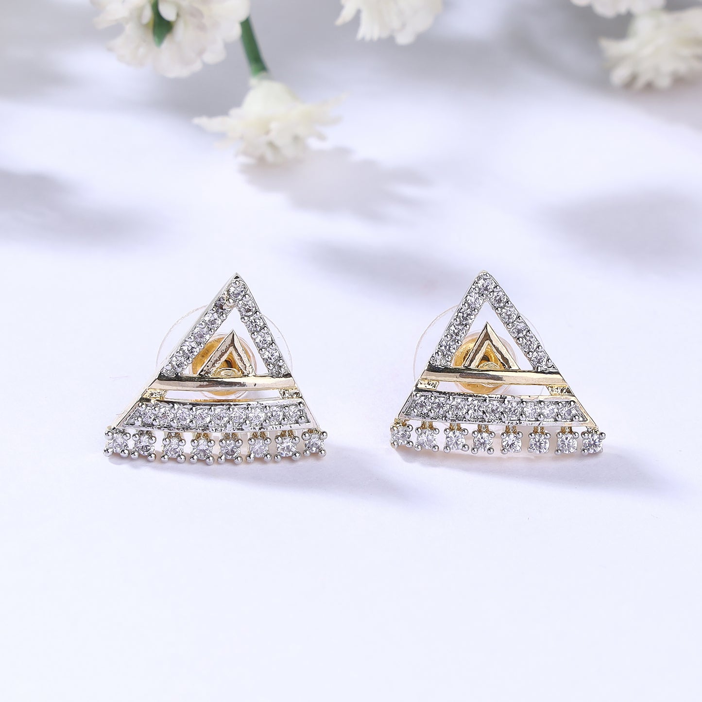 Triangel Shape Zircon Studs