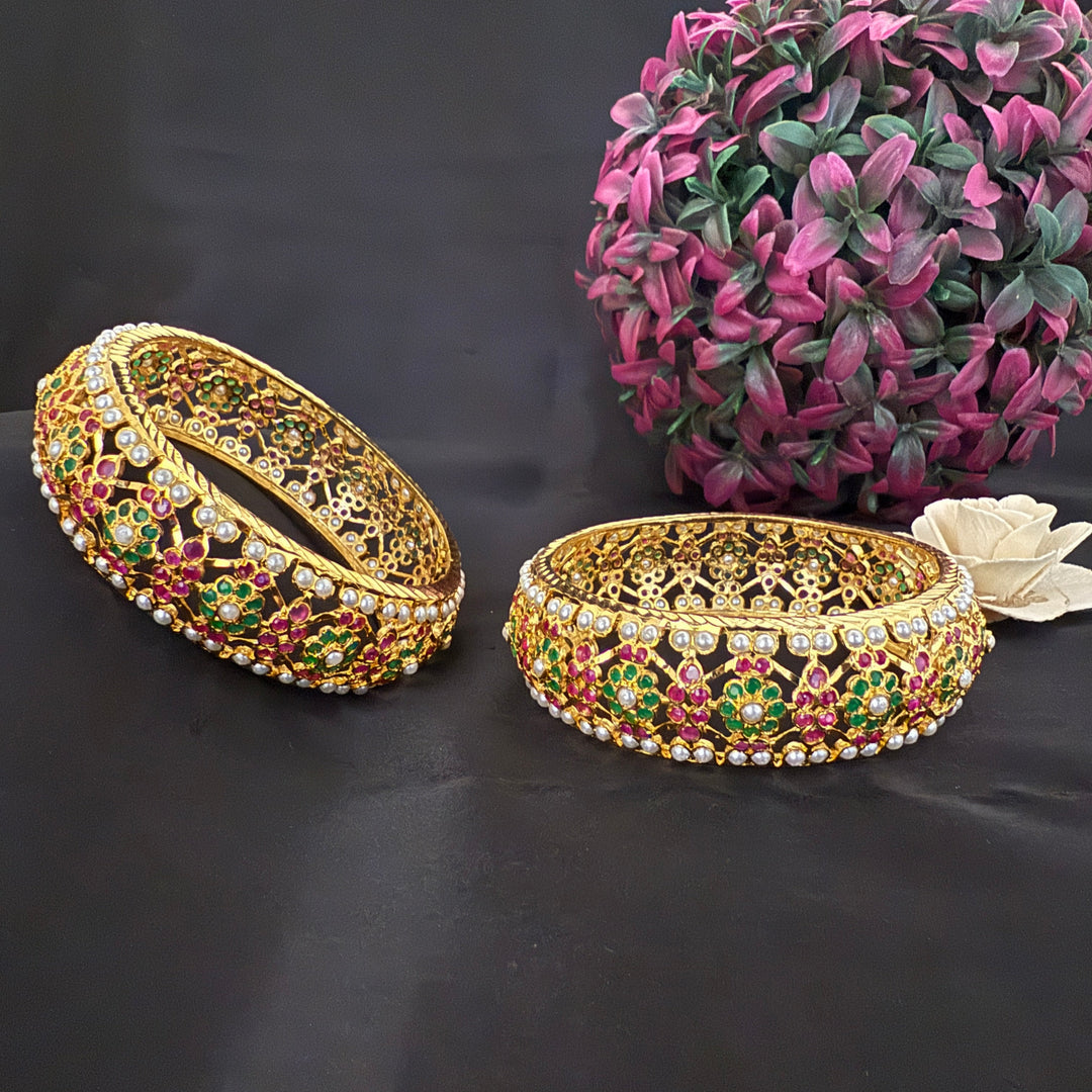 Flower Design Jadau Bangles