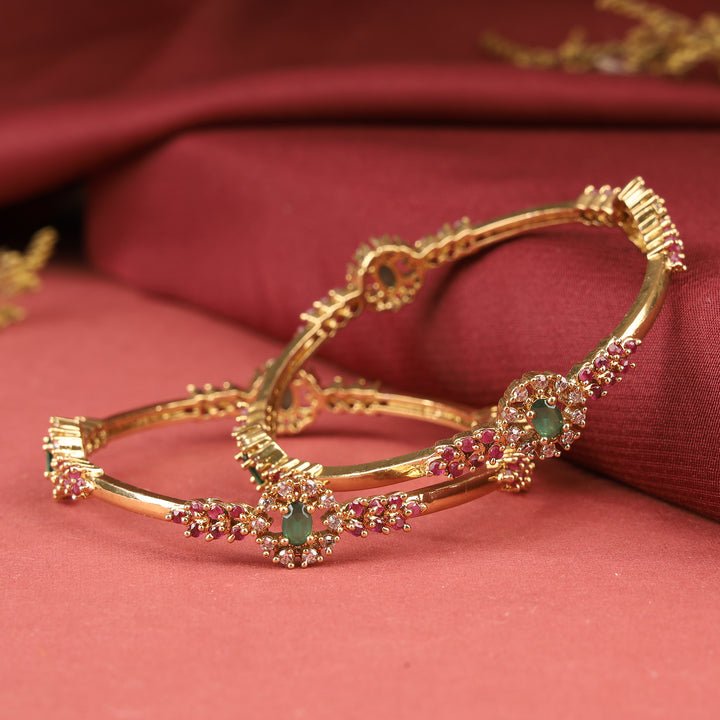 Flower Design Bangle Set