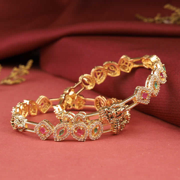 Antique Tample Bangle Set