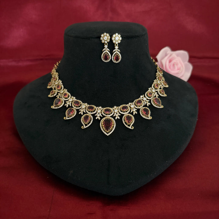 Flower Design Zircon Necklace Set