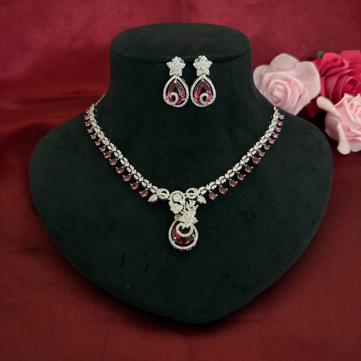 Exclusive Zircon Necklace Set