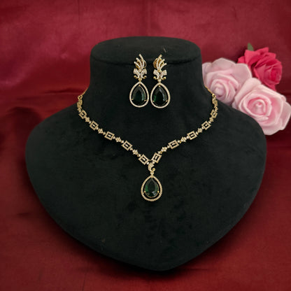 Light Weight Zircon Necklace Set