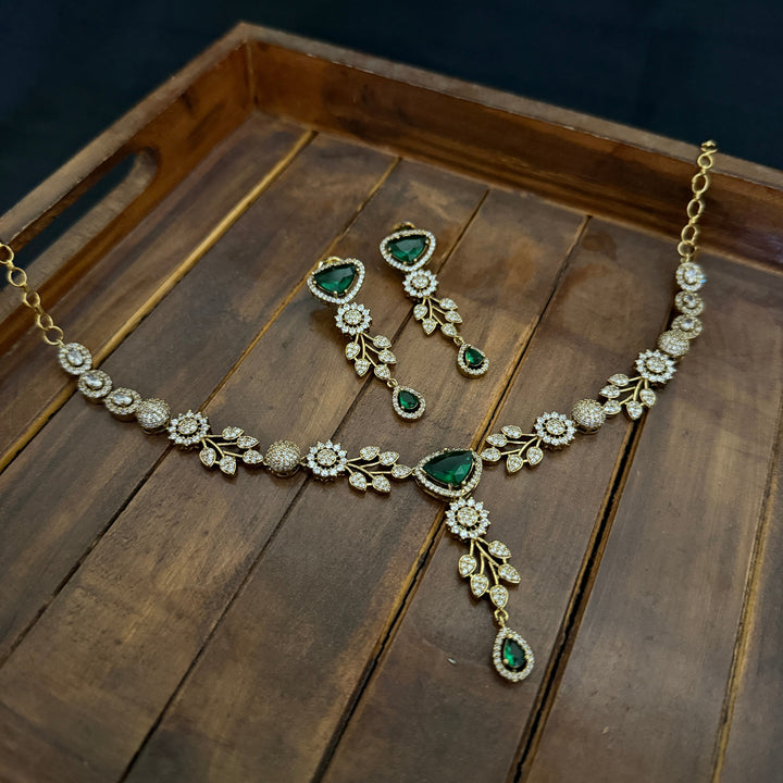 Classic Zircon Necklace Set