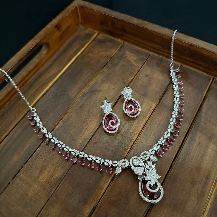 Exclusive Zircon Necklace Set