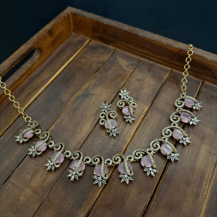 Traditional Zircon Necklace Set