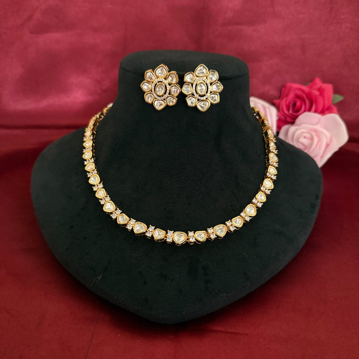Full White Single line Kundan Necklace Set