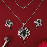 Square Stone Desigen Pendant Set