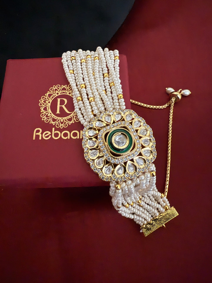 Exclusive Kundan Bracelet