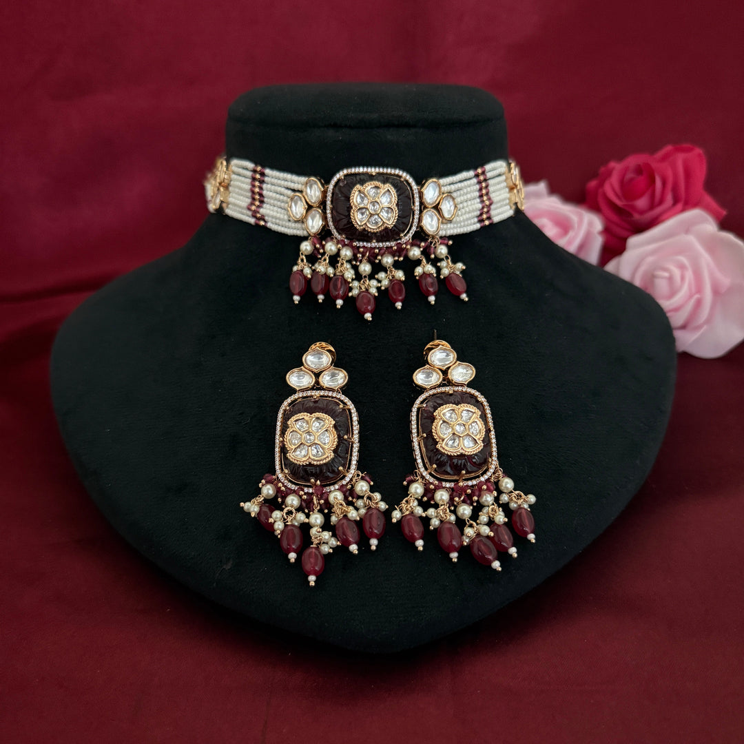 Delicate Kundan Polki Choker Set