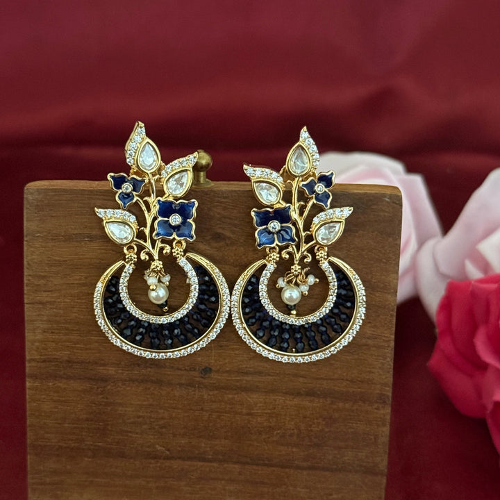 Unique Kundan Polki Earrings