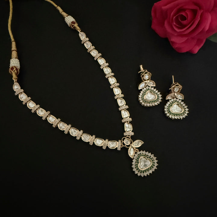 Elegant Gold Plated Kundan Necklace Set