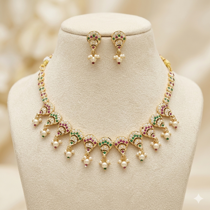 Elegant Jadaau Necklace Set