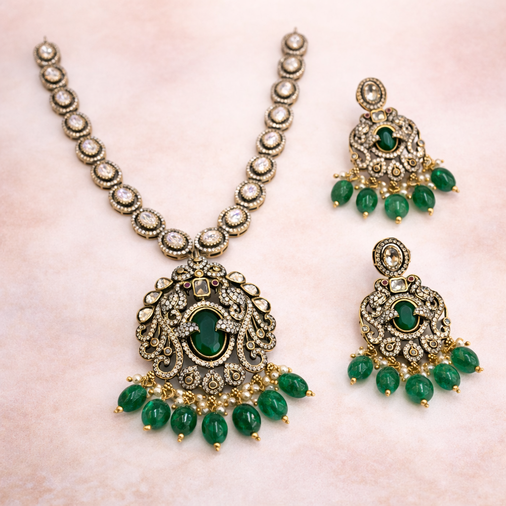 Victorian Finish AD Stones Pendant Necklace