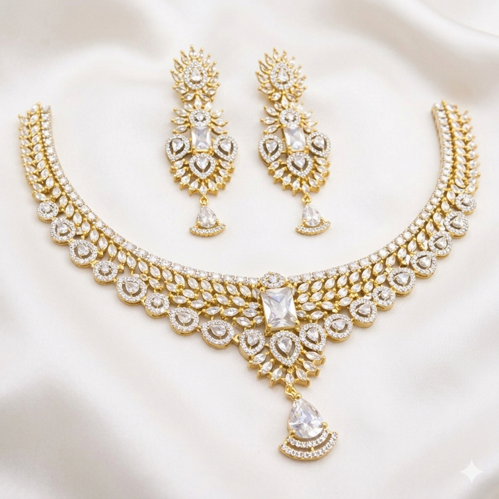 Teardrop Gold-Plated Bridal Necklace Set