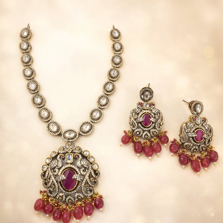 Victorian Finish AD Stones Pendant Necklace