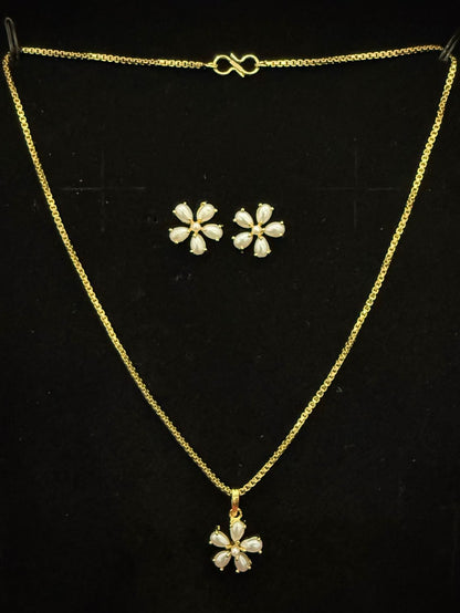 Star Design Pendant Set