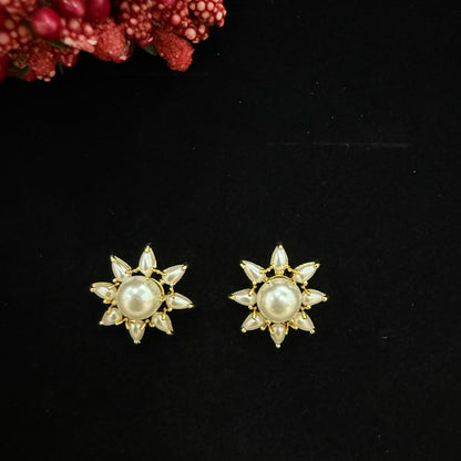 Gold Plated Moti Pendant Set