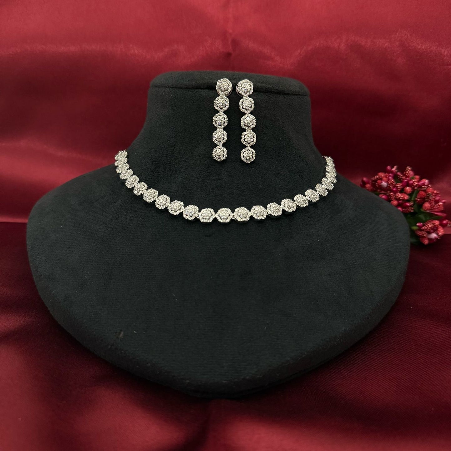 Round Shape Zircon Necklace Set