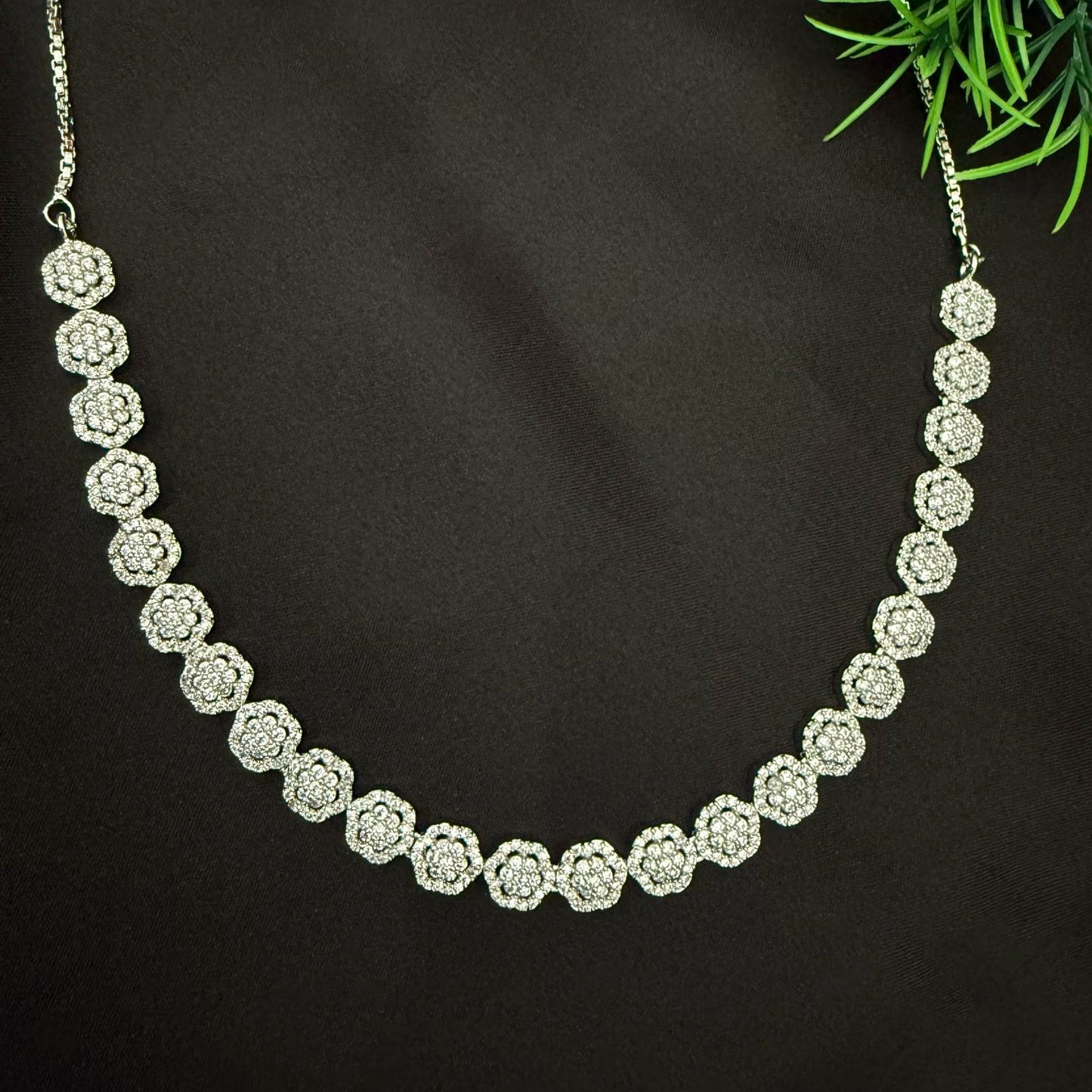 Round Shape Zircon Necklace Set