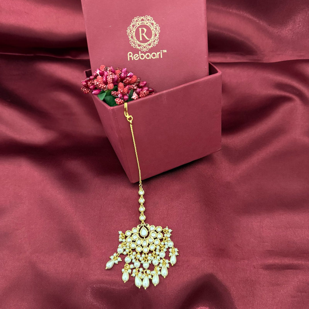 Kundan Pearl Traditional Maang Tikka