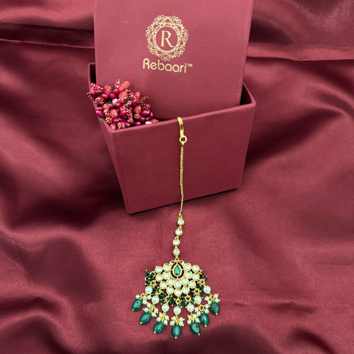 Kundan Pearl Traditional Maang Tikka