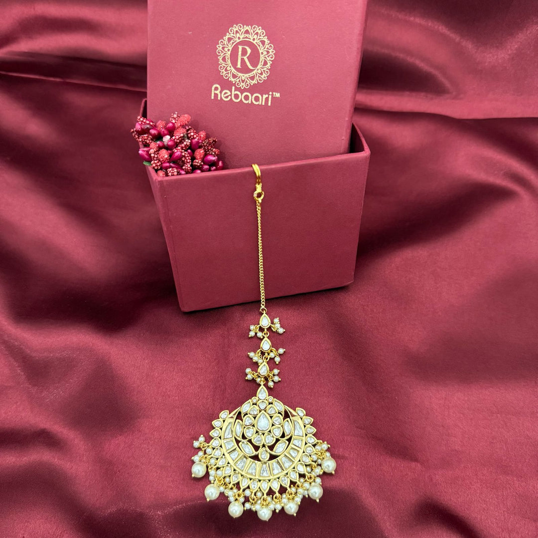 Traditional Jadaau Kundan and Pearl Maang Tikka