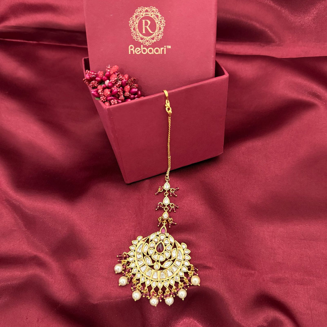 Traditional Jadaau Kundan and Pearl Maang Tikka