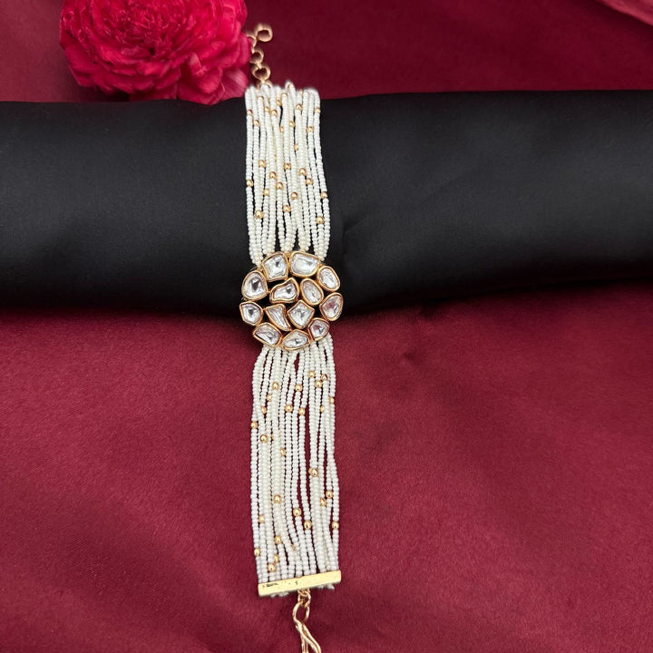 Statement Bracelet With Pearl Satted