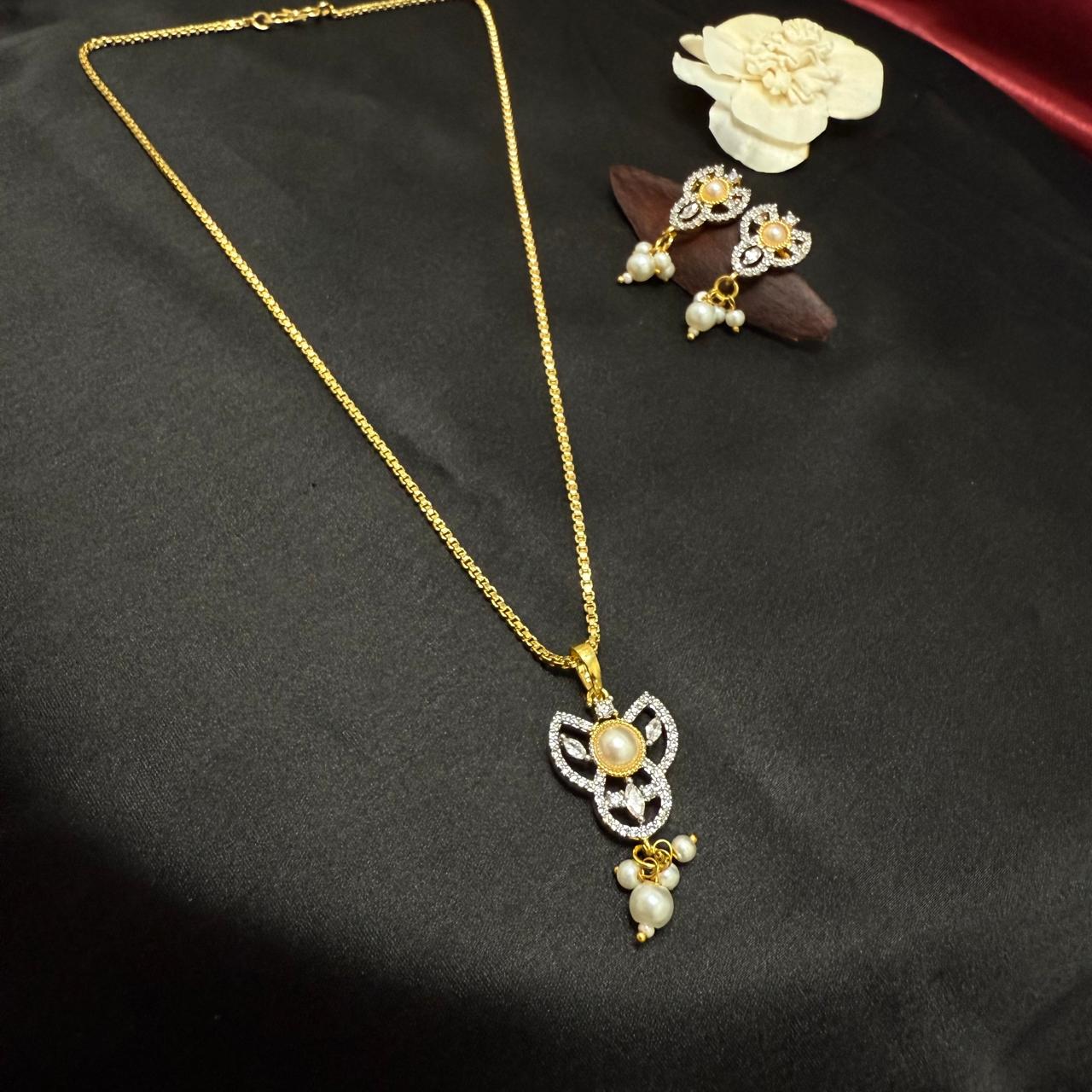 Zircon Gold Plated Pendant Set