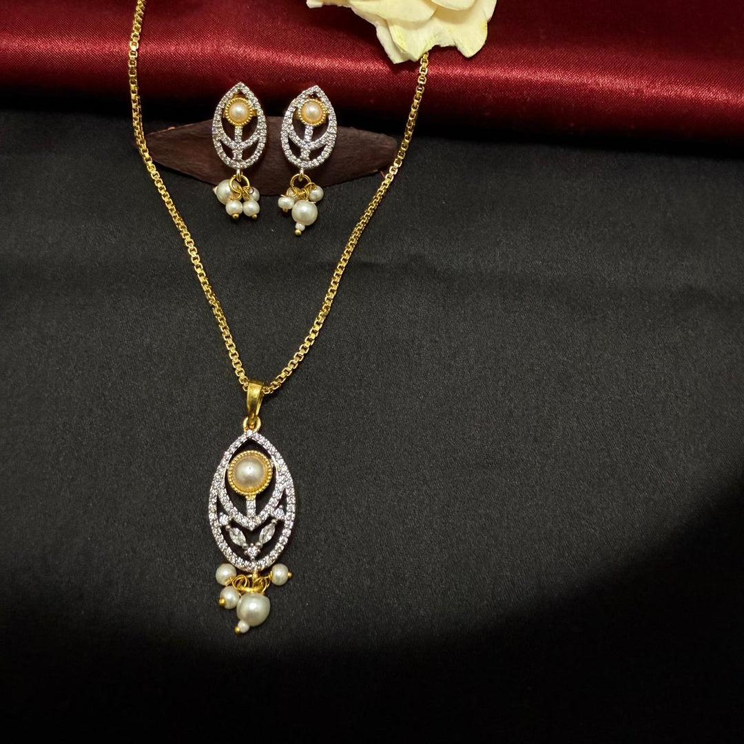 Oval Shape Zircon Pendant Set