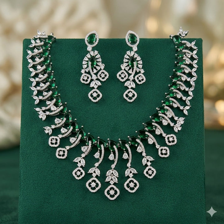 American Dimonds Necklace Set