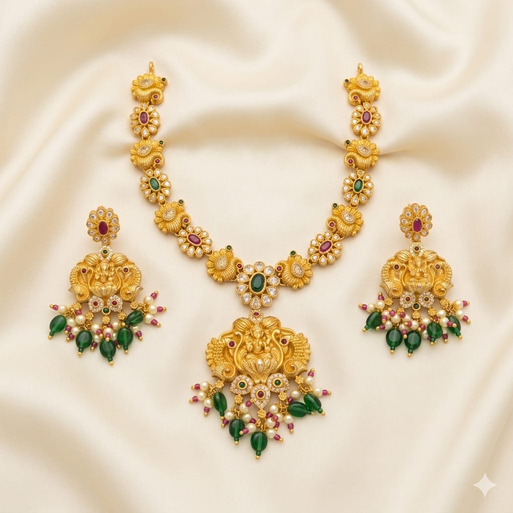 Temple Antique Necklace Set