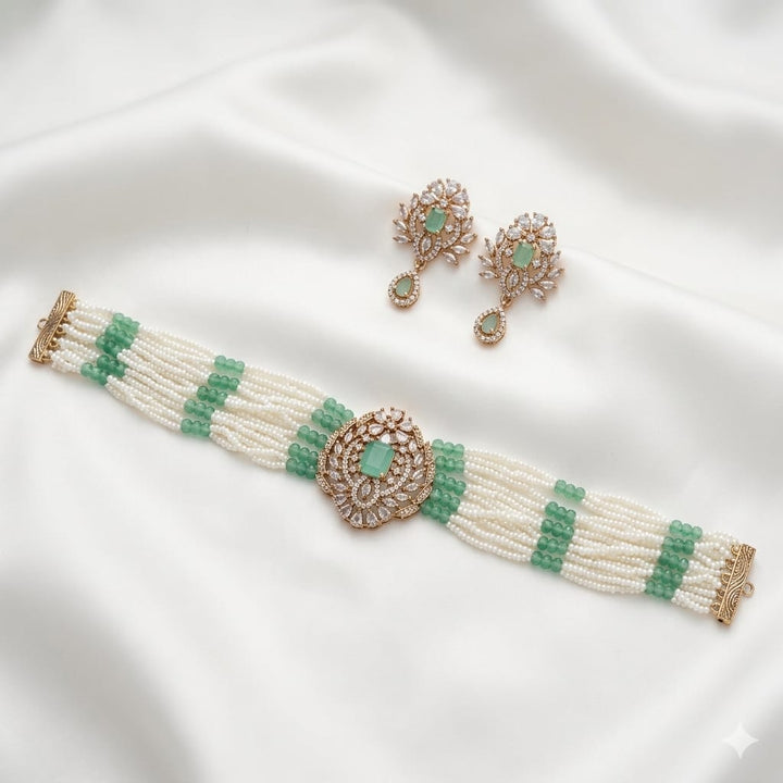 Elegant Antique Necklace Set