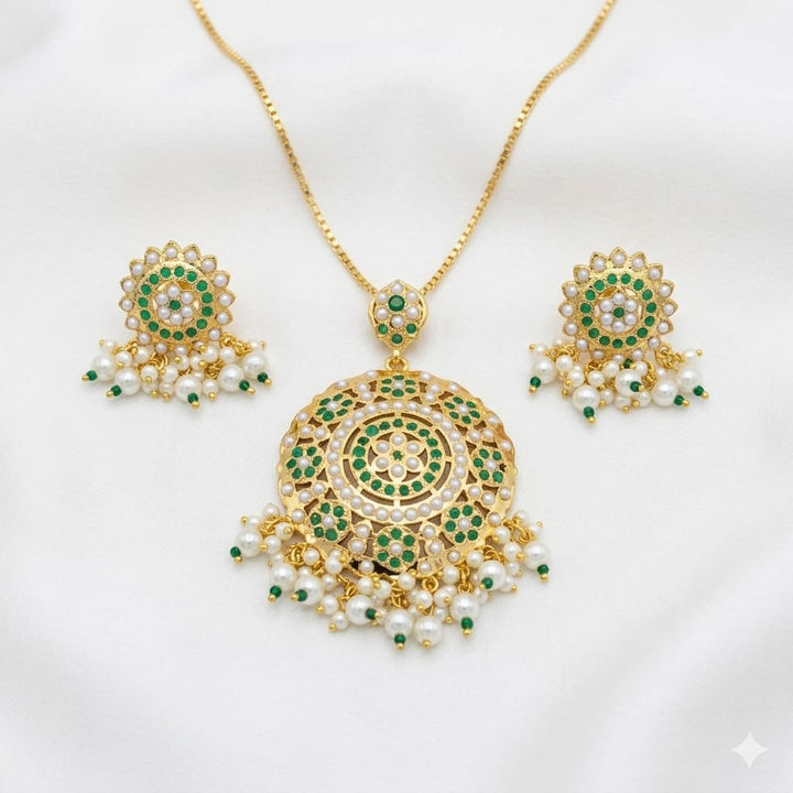 Jadaau Pendant Necklace Set