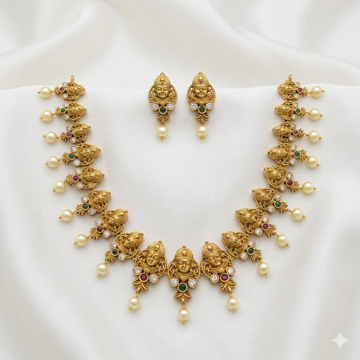 Laxmi Design Antique Necklace Set