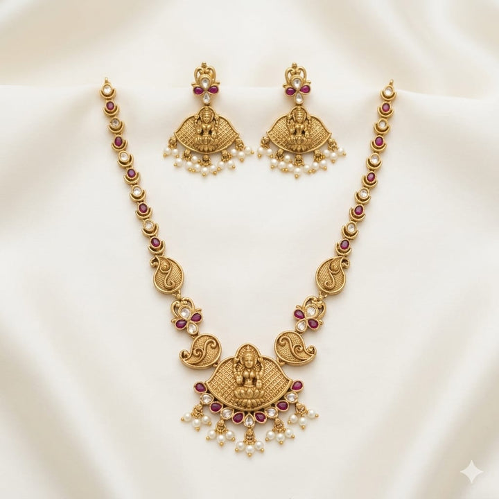 Traditional Antique Necklace Set