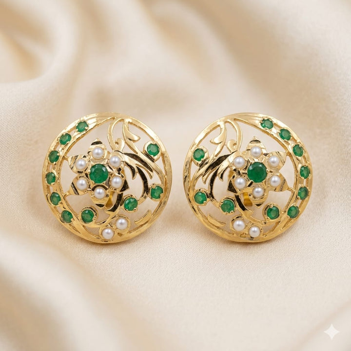 Small Round Pearl Studs