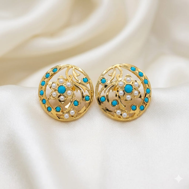 Small Round Pearl Studs
