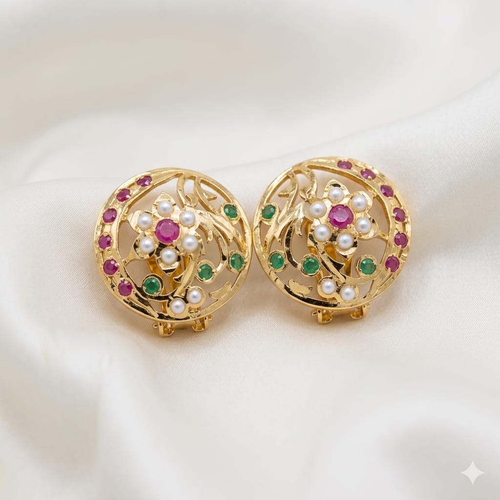 Small Round Pearl Studs