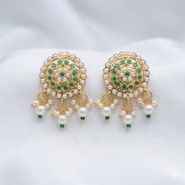Elegant Jadaau Stud Earrings