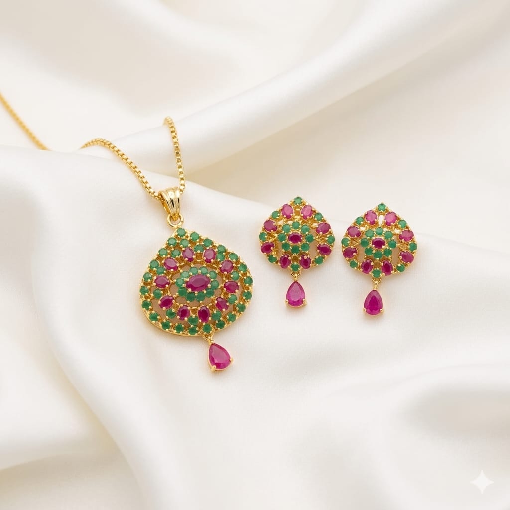 Designer Gold Plated Moti Pendant Set