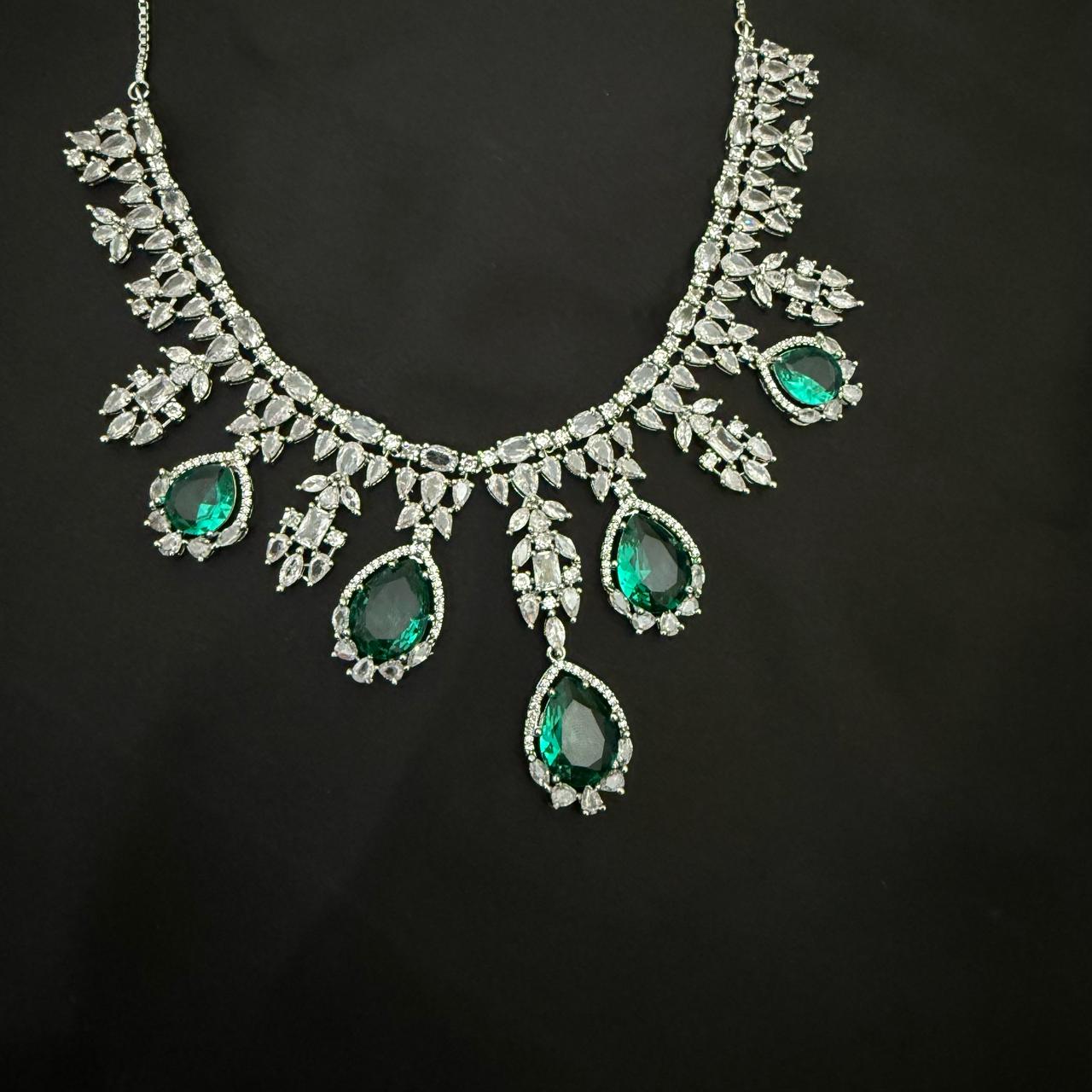 Immitation Stone Zircon Necklace Set