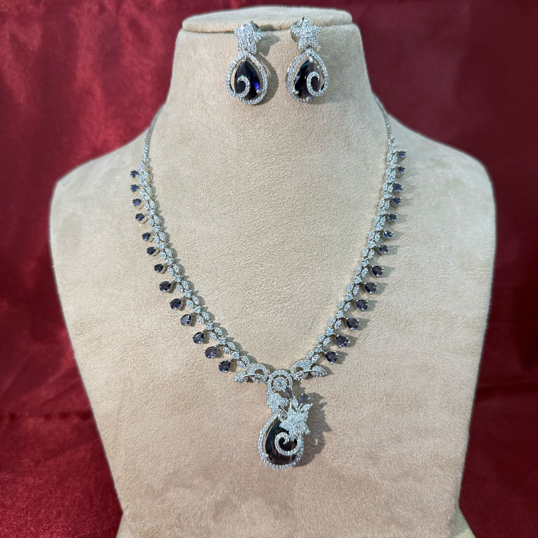 Exclusive Zircon Necklace Set