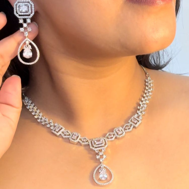 Graceful Zircon Necklace Set