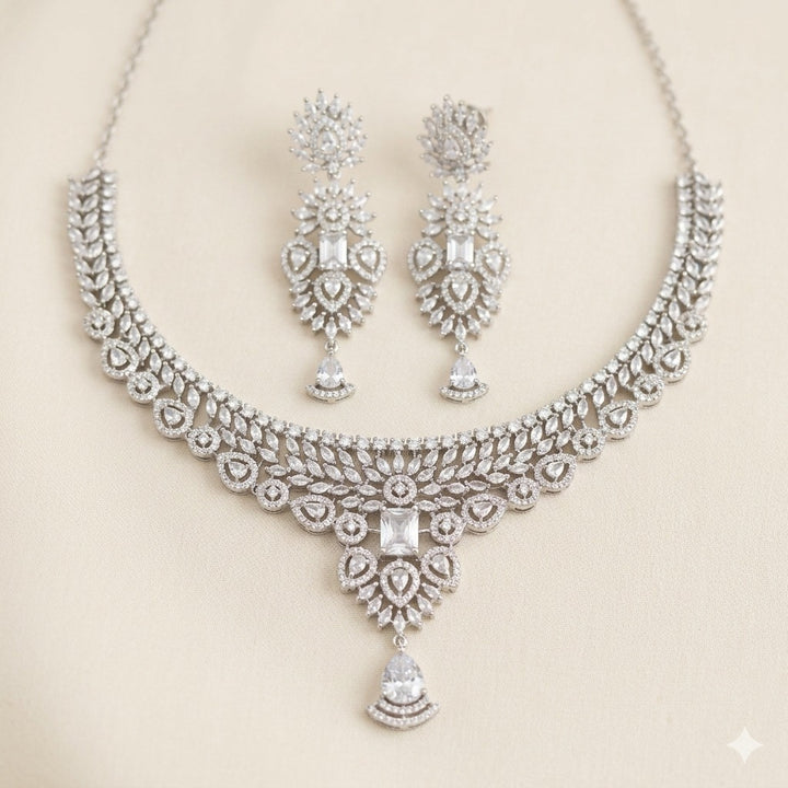 Teardrop Silver-Plated Bridal Necklace Set